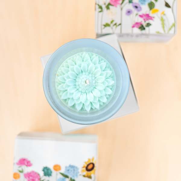 Multifaceted Artisan Candles Dahlia Flower Candle