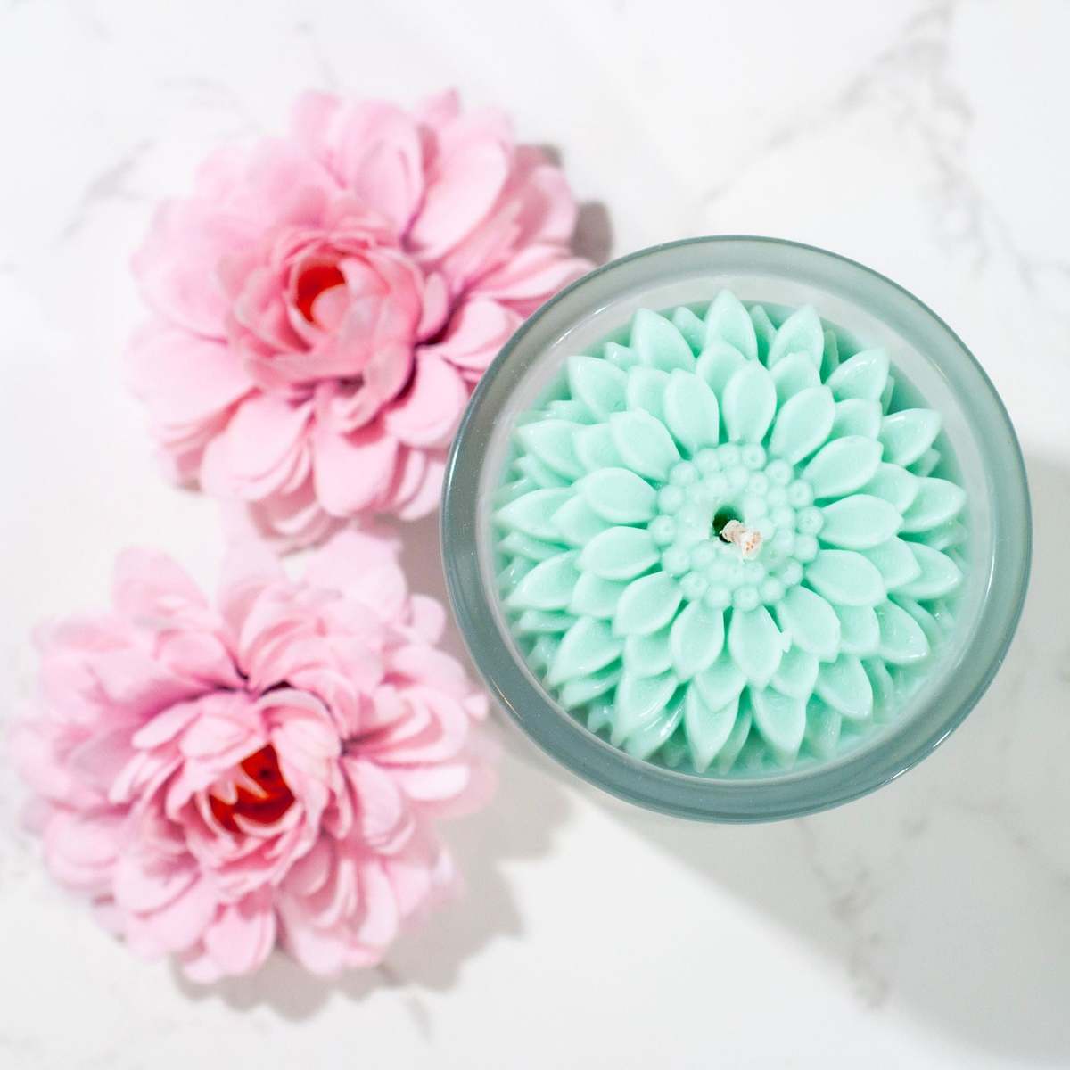 Multifaceted Artisan Candles Dahlia Flower Candle - Image 2 of 6