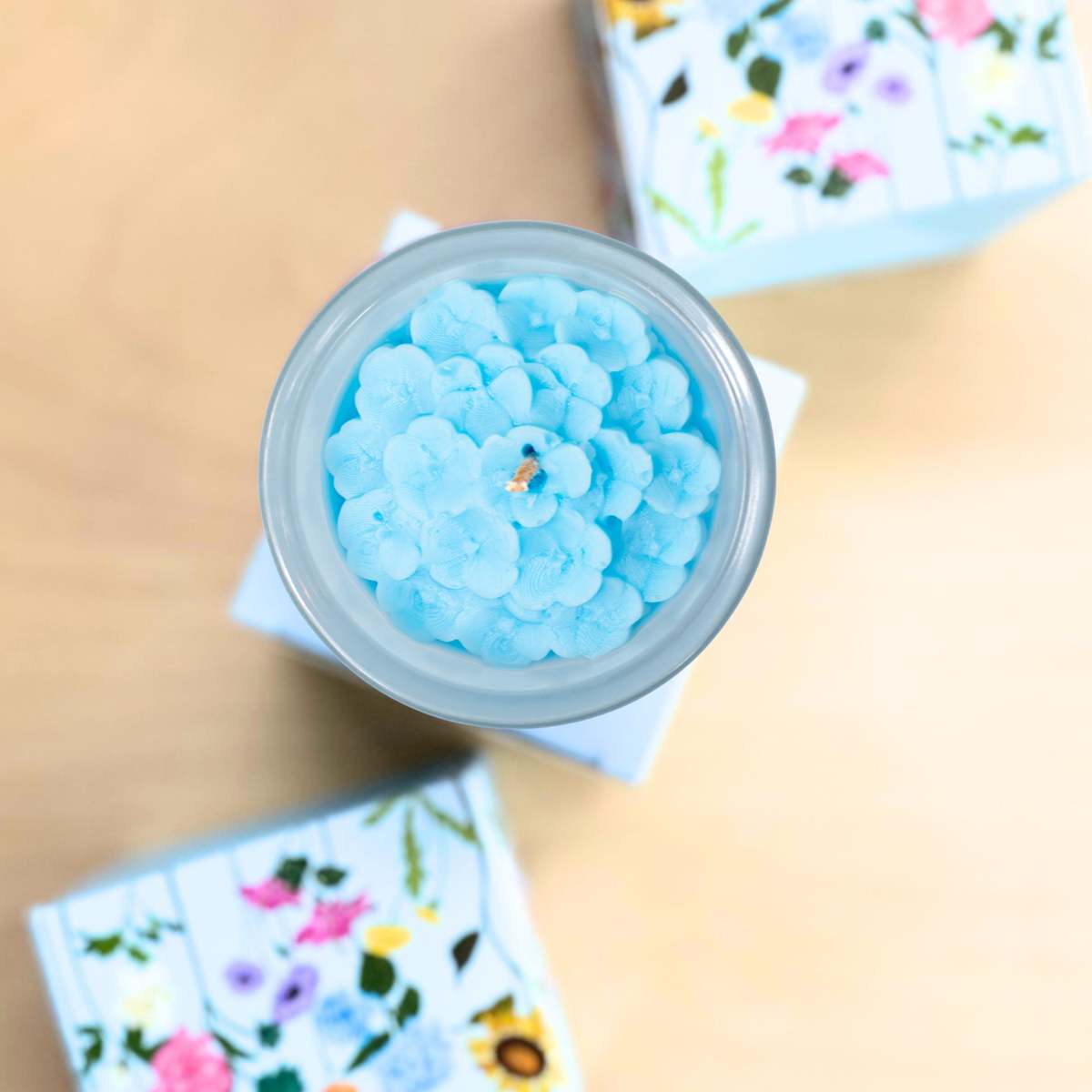 Multifaceted Artisan Candles Hydrangea Flower Candle - Image 1 of 6