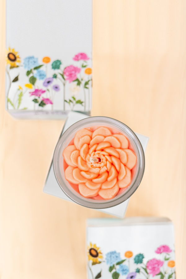 Multifaceted Artisan Candles Ranunculus Flower Candle