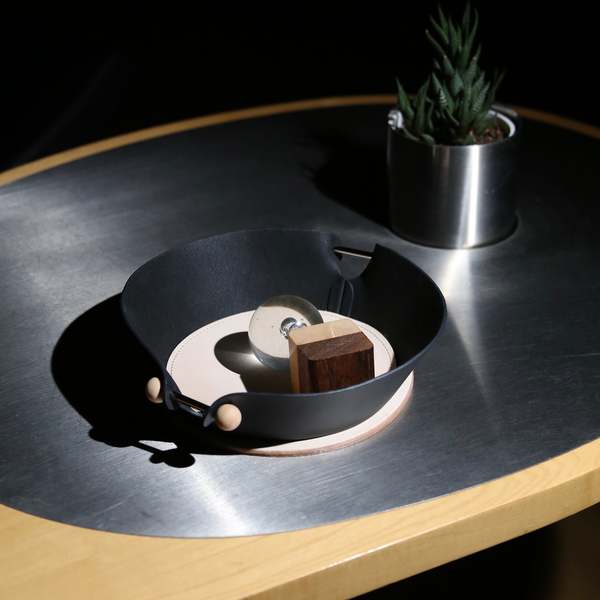 Dotlinesurface 008-1 Pail Tray - Cream