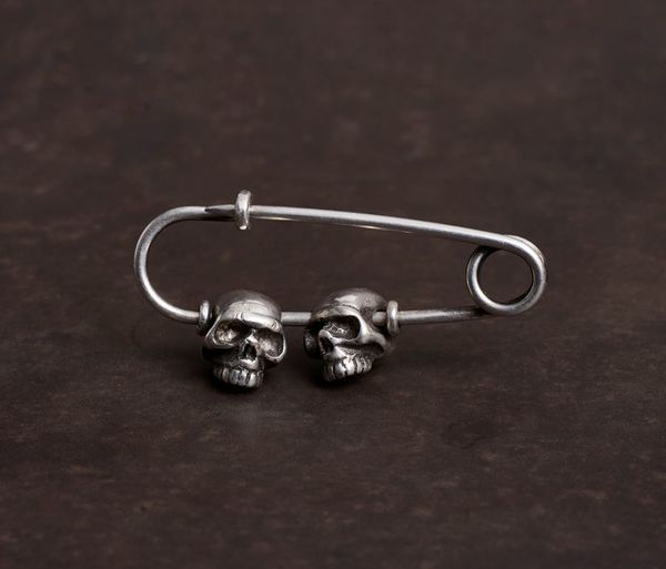 Werkstatt Munchen Pin / Two Skulls Necklace