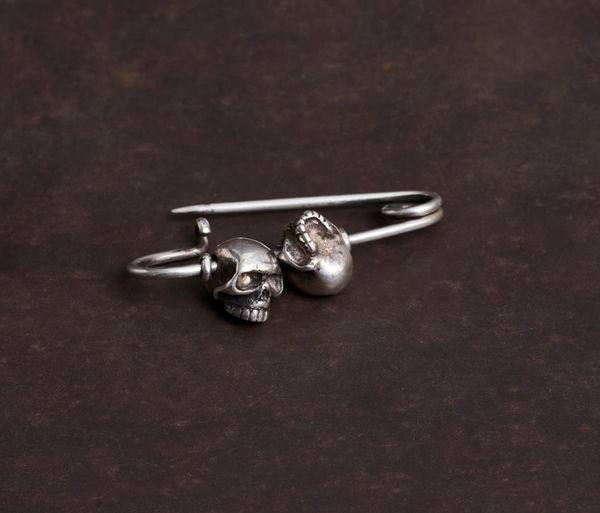 Werkstatt Munchen Pin / Two Skulls Necklace