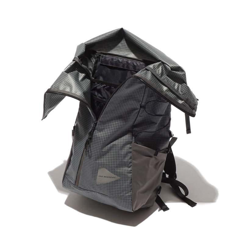 and wander Ocean Rip 25 Backpack