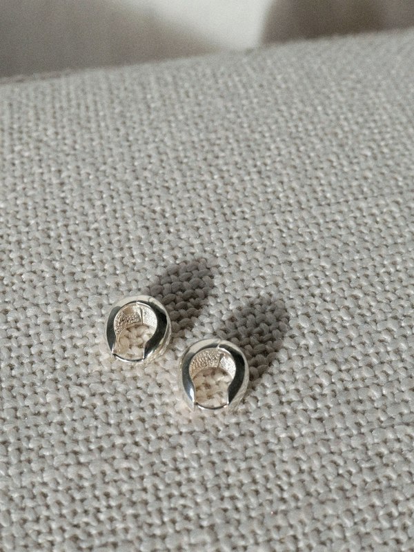 Sophie Buhai Hinged Hoops