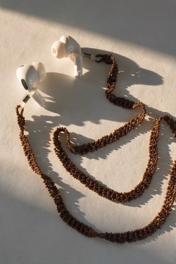 IKKIVI Brown Beaded Sunglass Chain