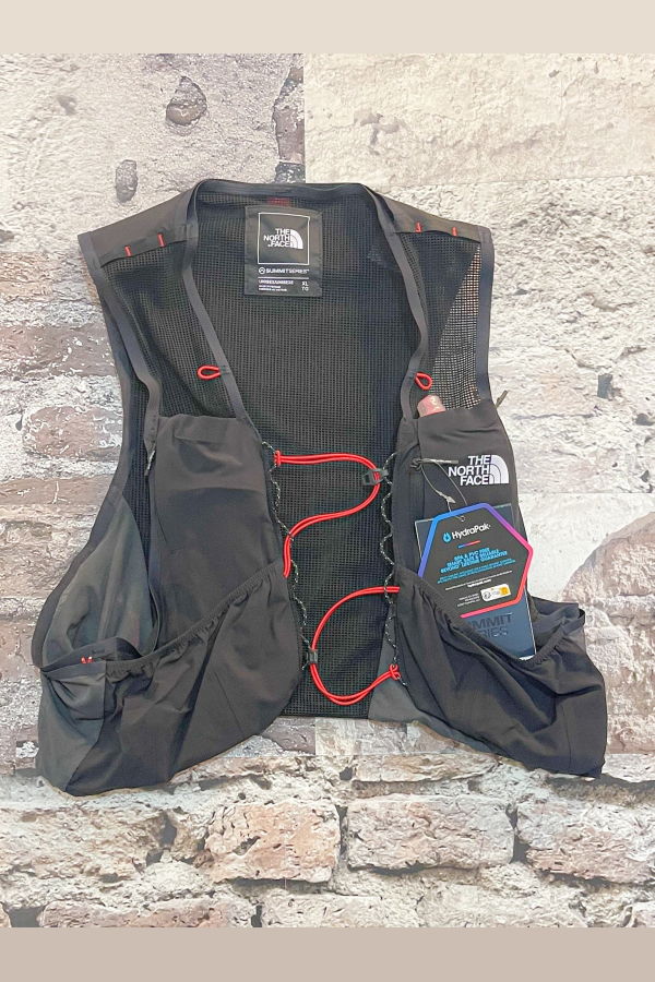 THE NORTH FACE Summit Series Running Vest - Black