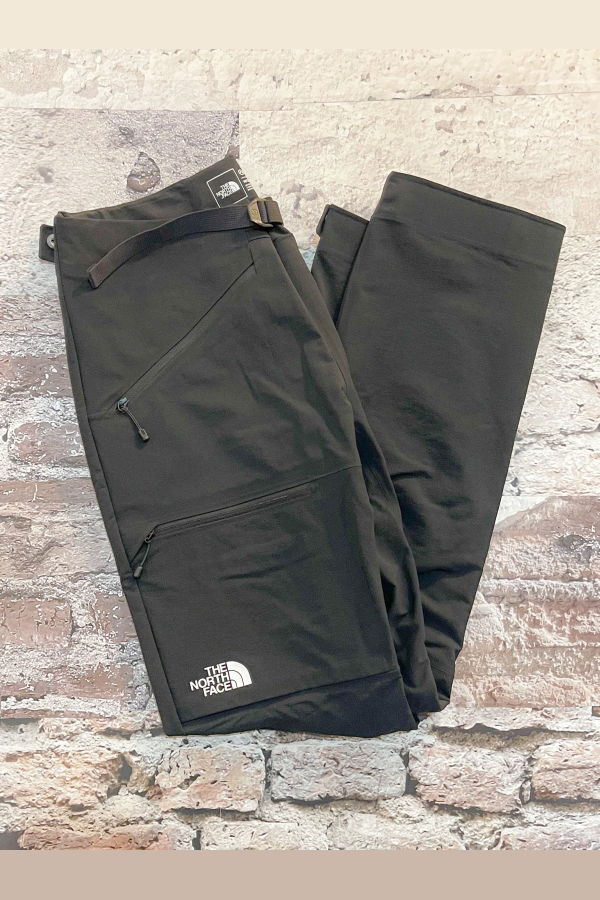 THE NORTH FACE Summit Series Chamlang Soft Shell Pants - TNF Black
