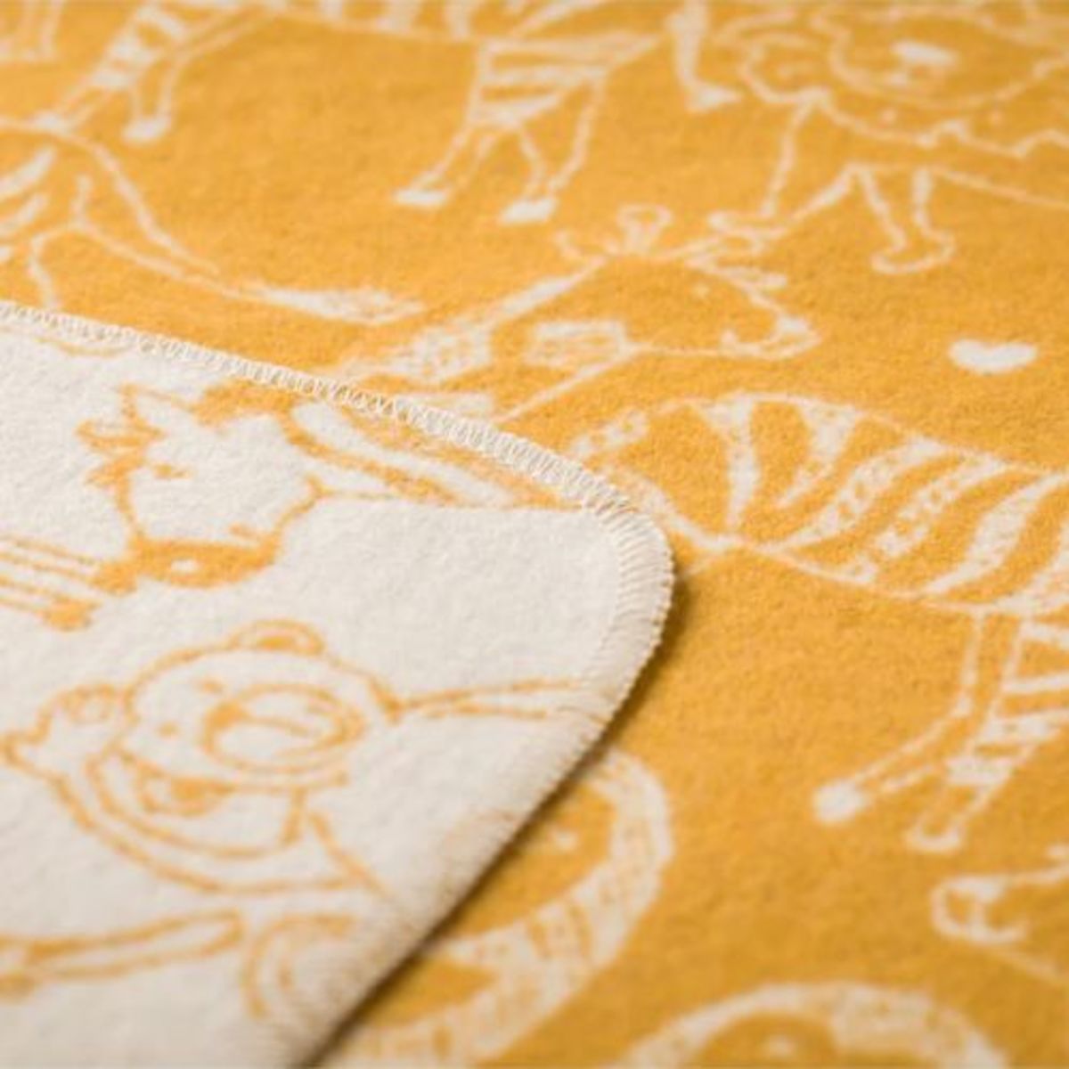 David Fussenegger Juwel Baby Blanket - Image 5 of 19