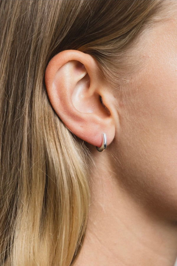 Wolf Circus Molly Hoops Earrings - Silver