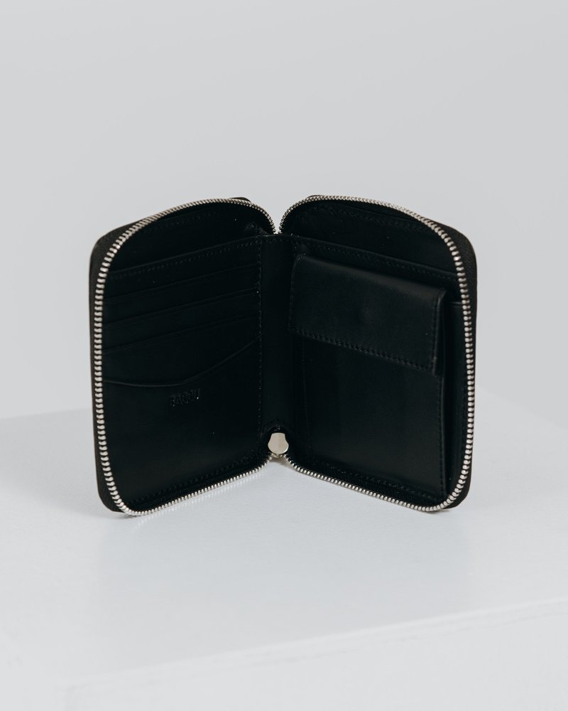 BAGGU SQUARE WALLET - BLACK | Garmentory display picture 3