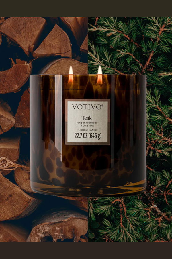 Votivo Tortoise Candle - Teak