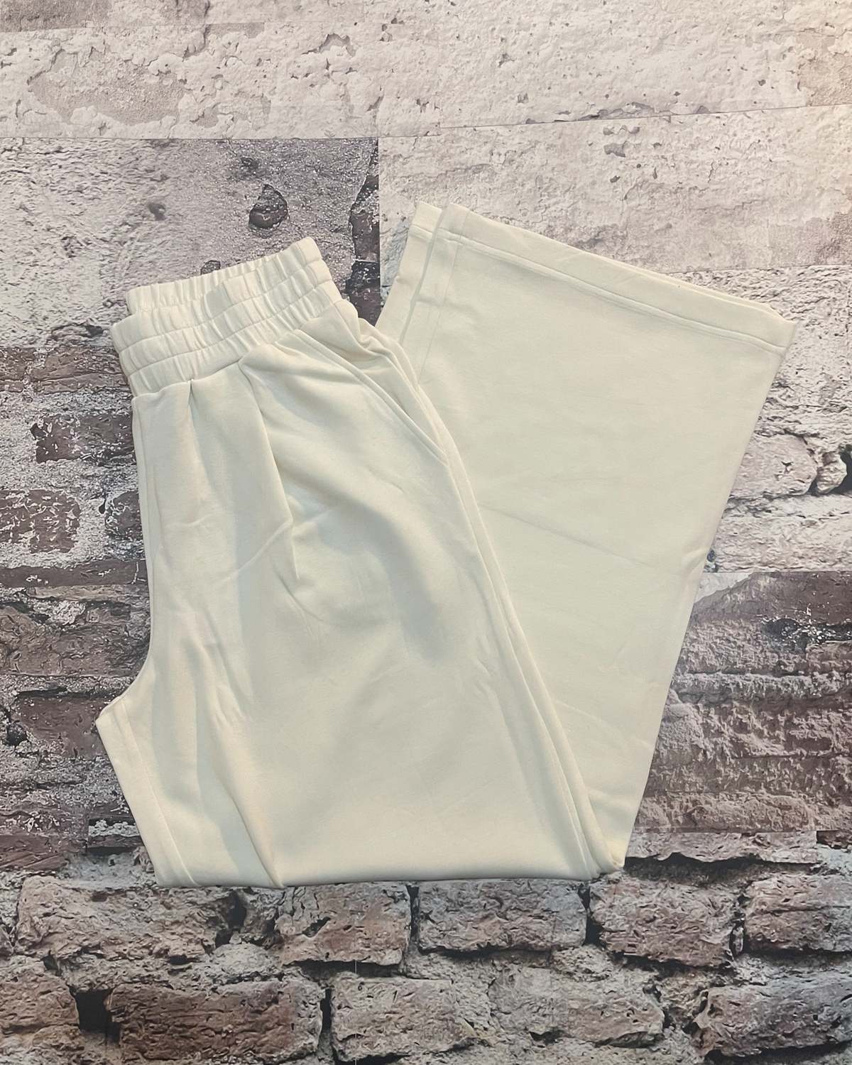 Varley The Extra Wide Leg Pant - Egret - Image 1 of 1