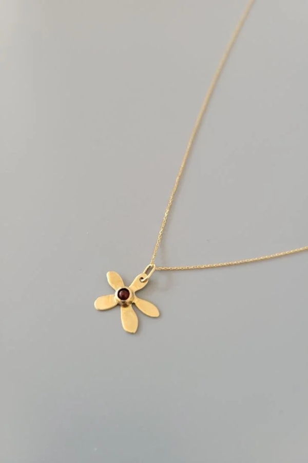 Coba Mae Daisy Necklace - 14K Gold/Garnet