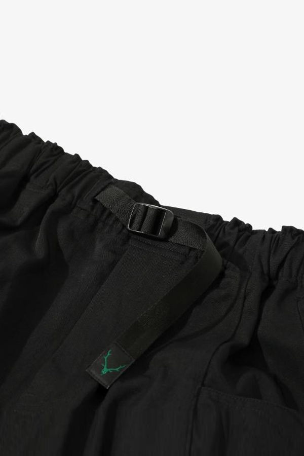 South2 West8 Shorts - Black