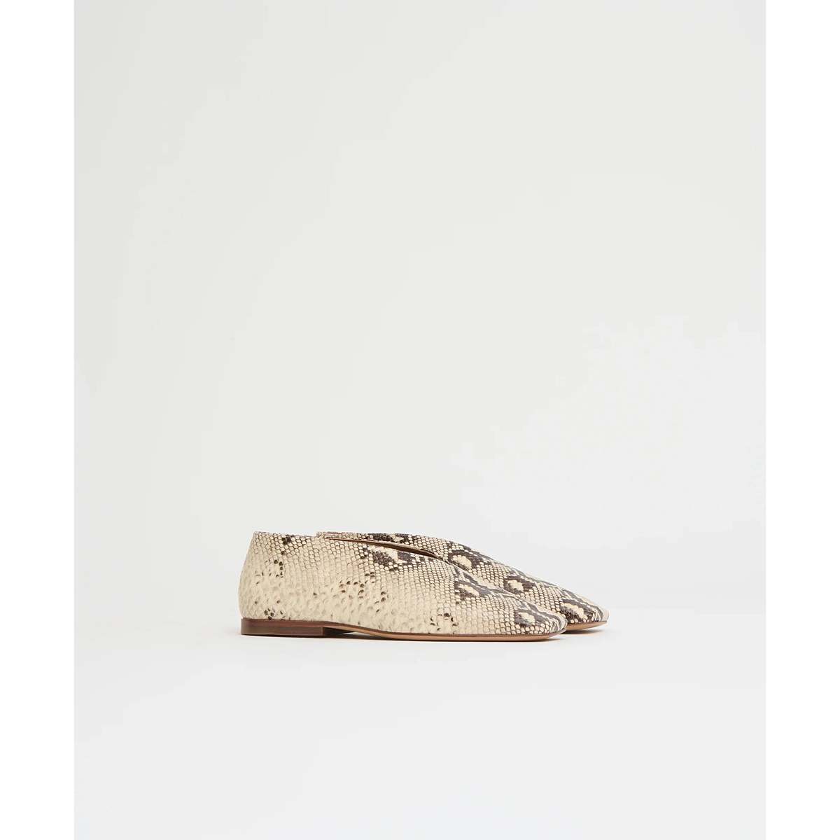 Mansur Gavriel Square Soft V Flat - Rocci - Image 2 of 5