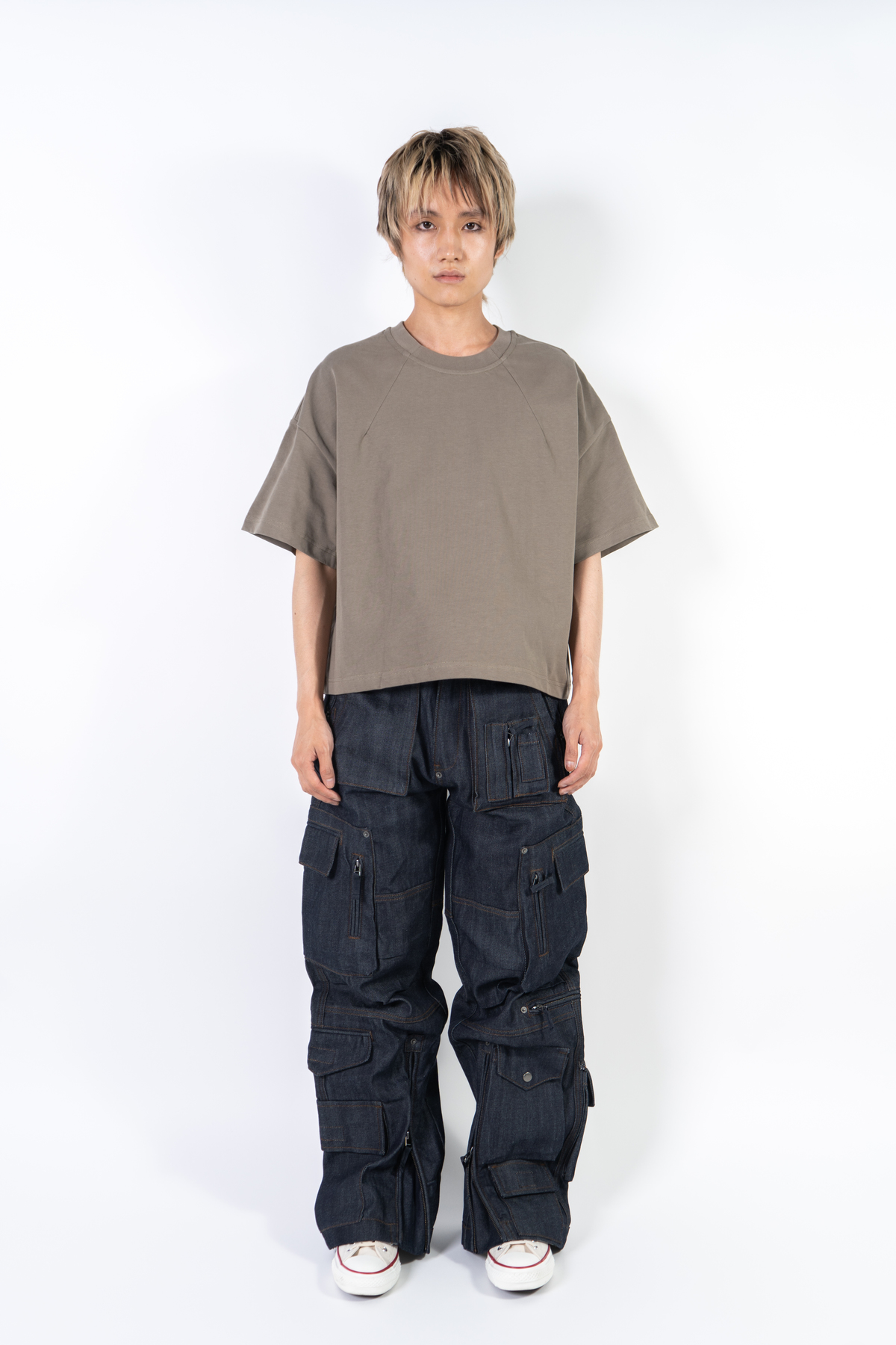 kody phillips Basic Dart Tee - Sage - Image 2 of 6