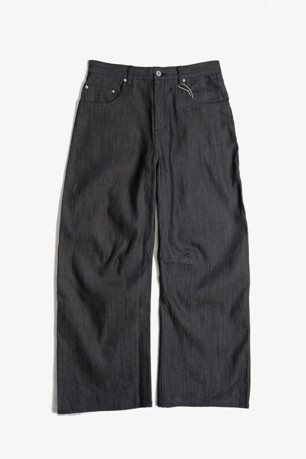 INSAIT Curve Raw Denim Jeans