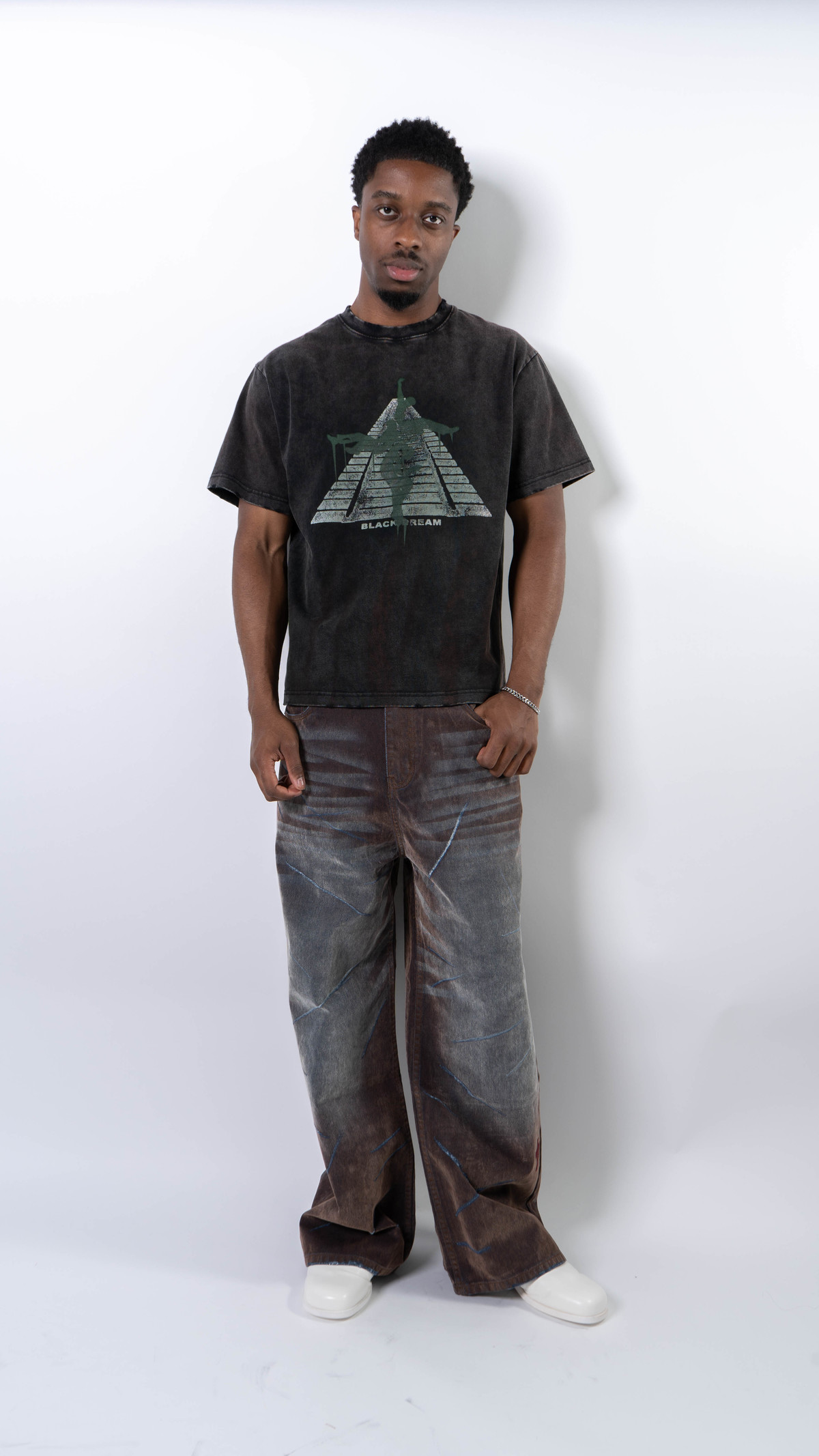 wangxingyu Slashed Washed Baggy Flocked Jeans - Image 7 of 9