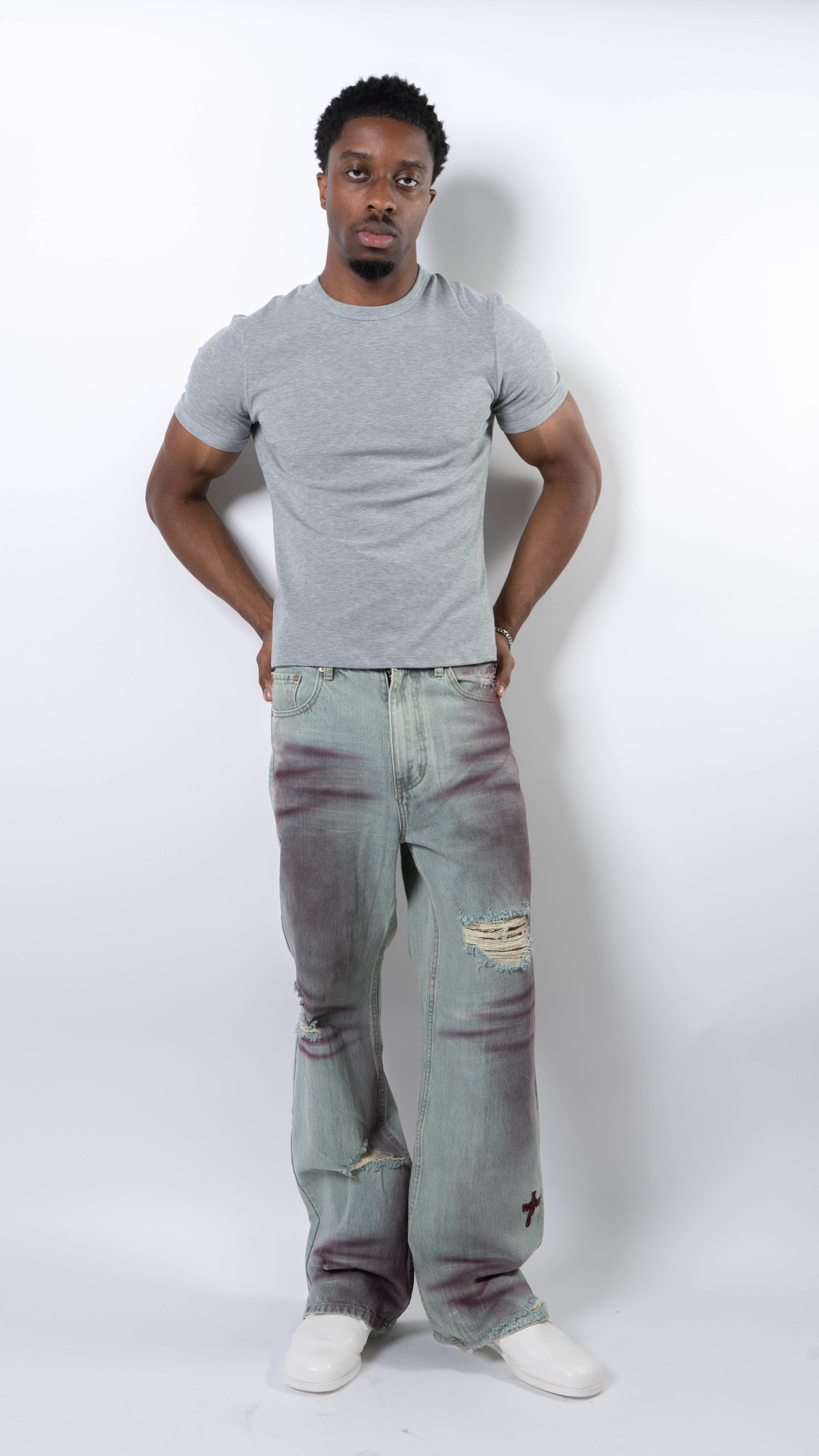 wangxingyu Spray-Dyed Whiskered Flared Jeans - Image 5 of 9