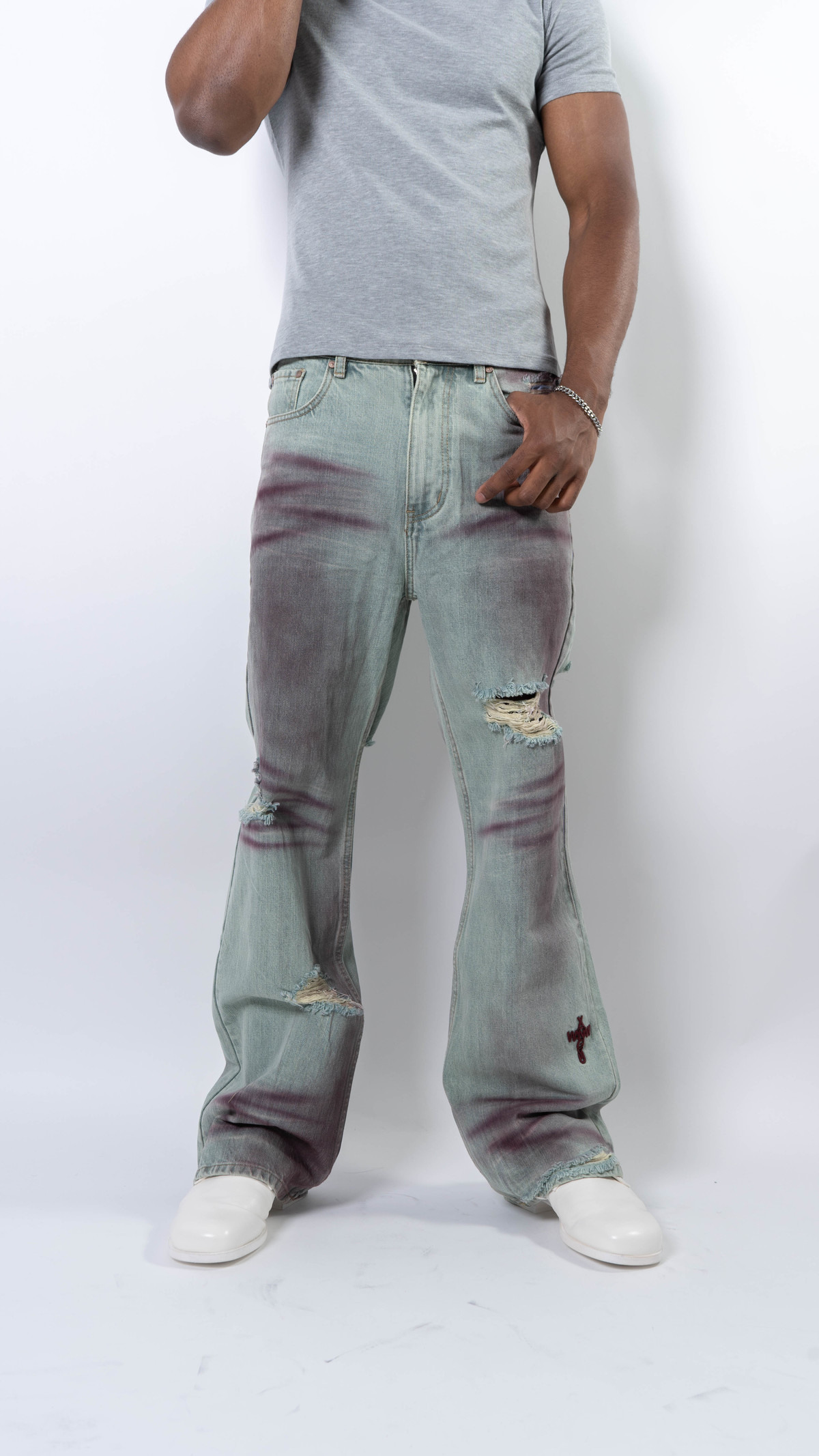 wangxingyu Spray-Dyed Whiskered Flared Jeans - Image 9 of 9