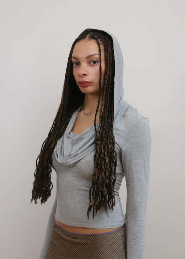 Chë the Label Chë Long Sleeve Hooded Top | Garmentory