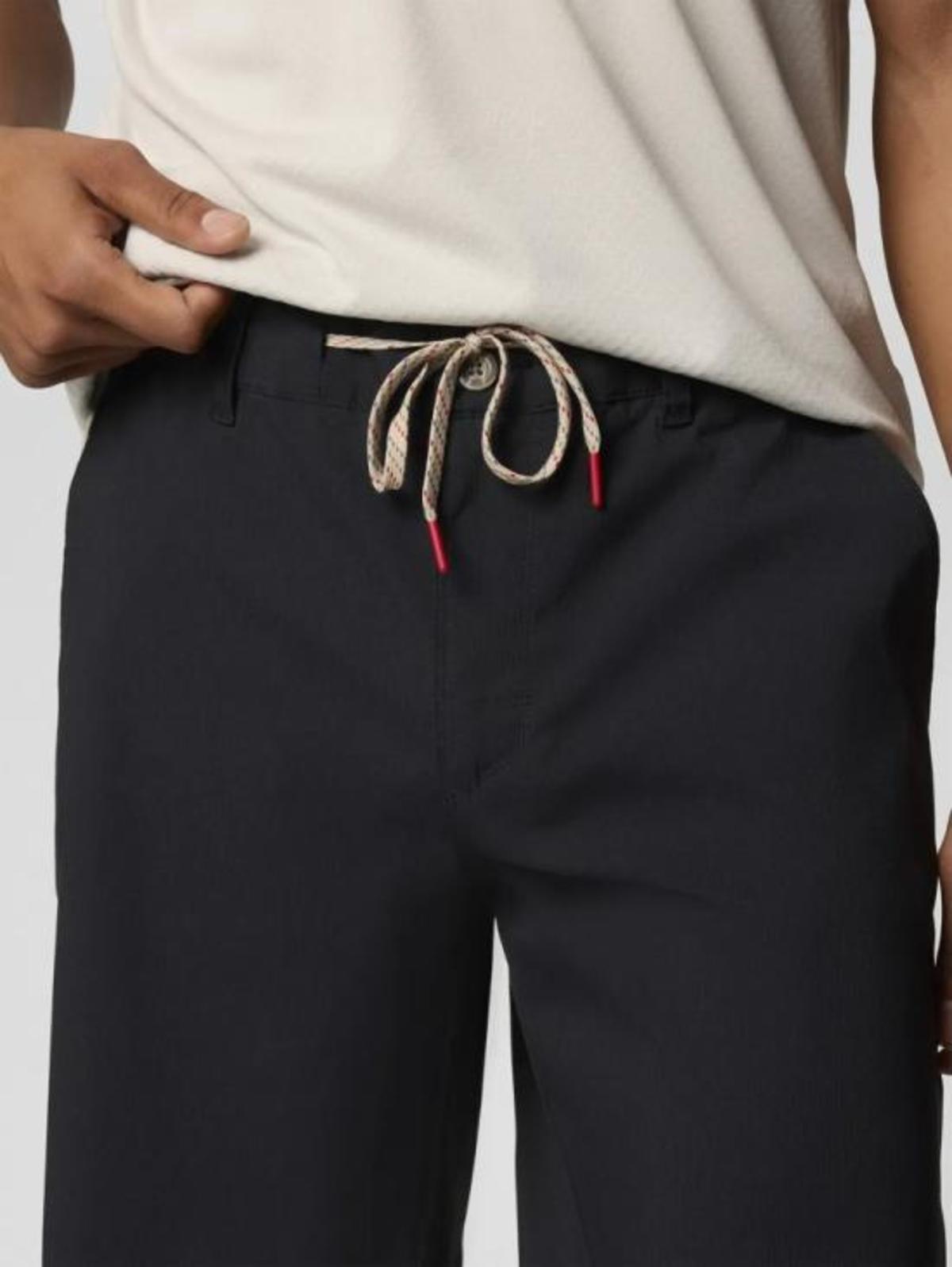 Columbia Shorts - Black - Image 4 of 5