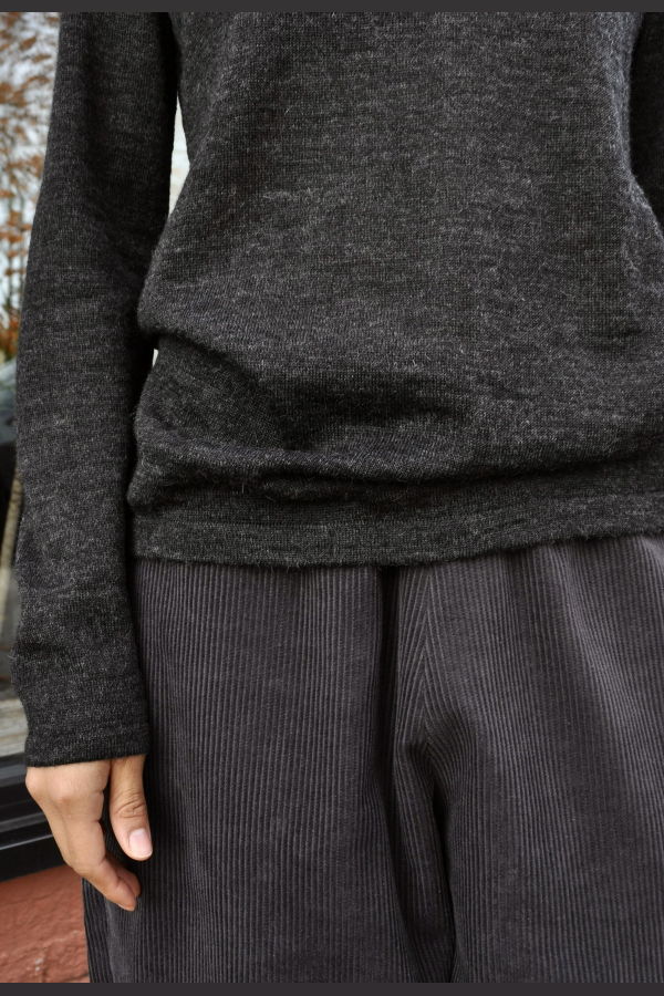 Beyond Threads Essential Baby Alpaca Pullover - Charcoal