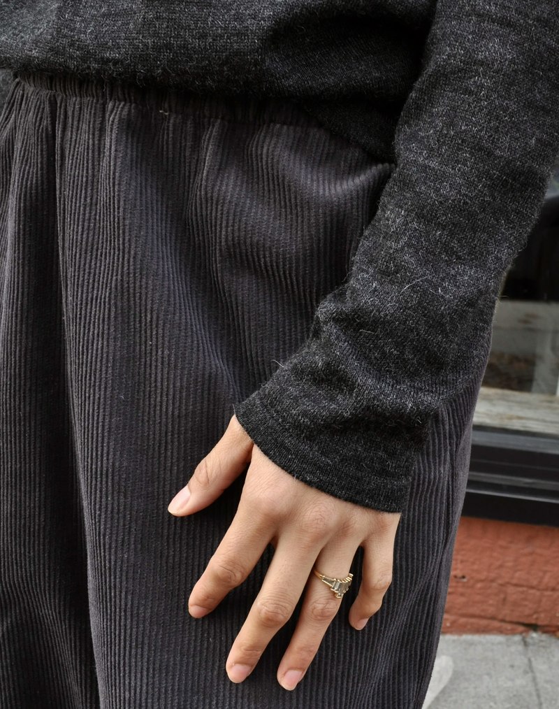 Beyond Threads Essential Baby Alpaca Pullover - Charcoal