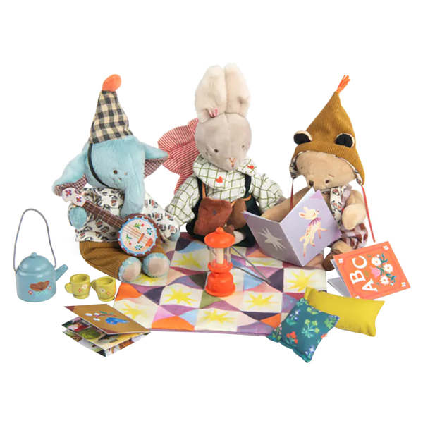 KIDS Moulin Roty Les Minouchkas Reading Nook Accessory Kit Doll Accessories