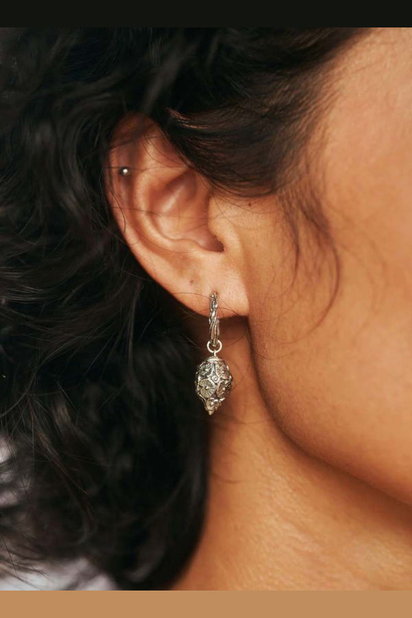 Carina Hardy LP Jugs Earrings