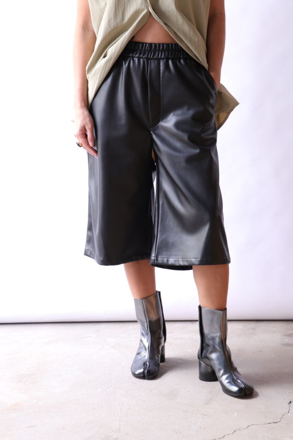 Gauchere Bermuda Shorts