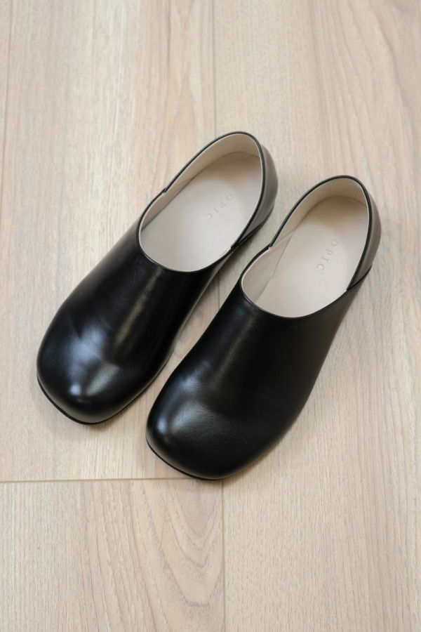 OPICLOTH OPC Mules - Black