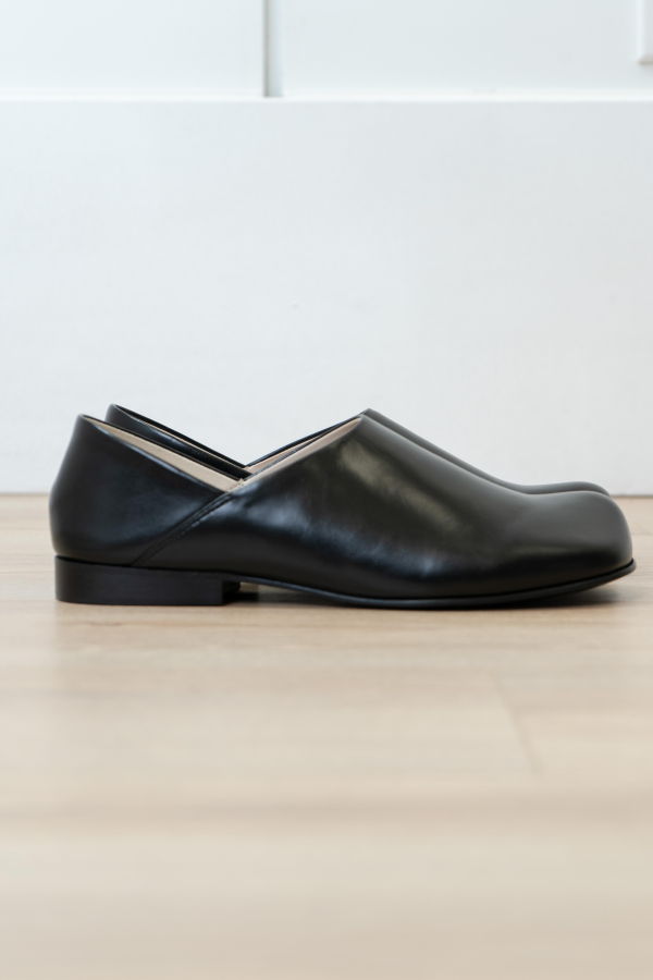 OPICLOTH OPC Mules - Black