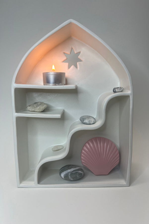 Kiki Bridges Rise Altar X Altar