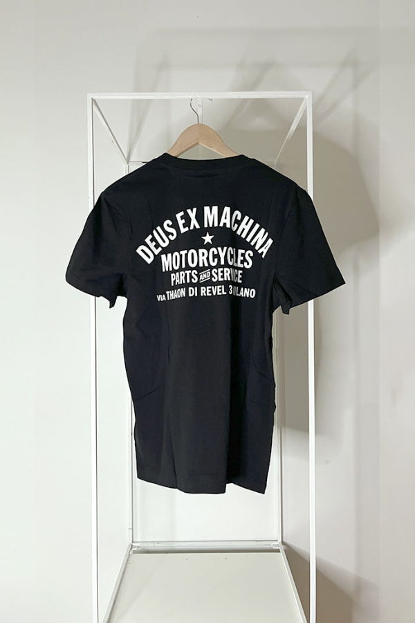 Deus Ex Machina Milano Address Tee - Black