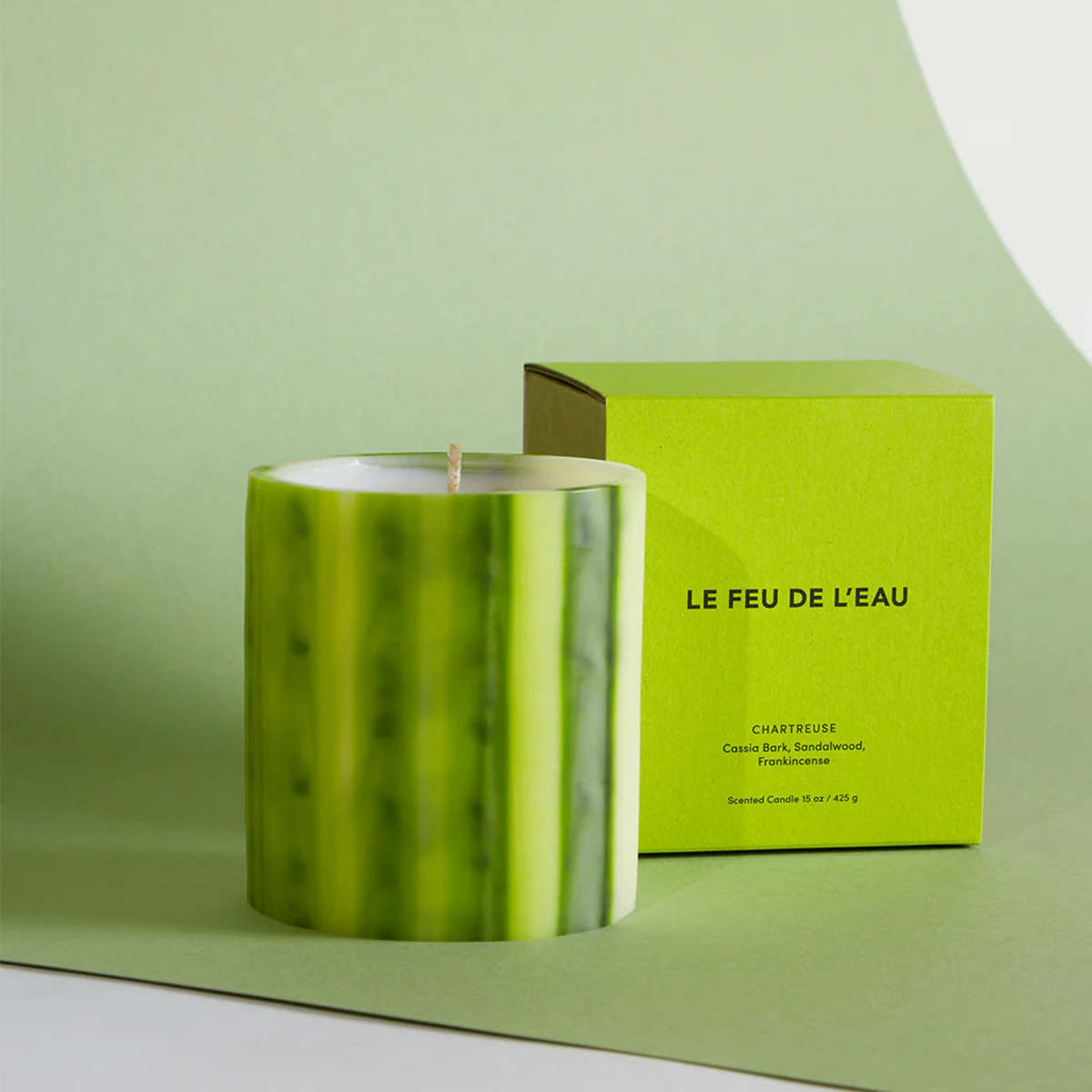 Le Feu De L'Eau Chartreuse Wax Vessel Candle - Image 2 of 2