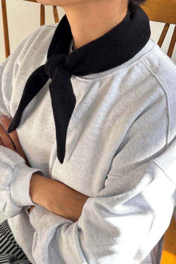 Le Bon Shoppe Cashmere Bandana Scarf - Black