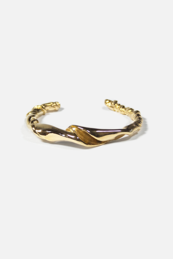 llayers Twisted Wave Cuff