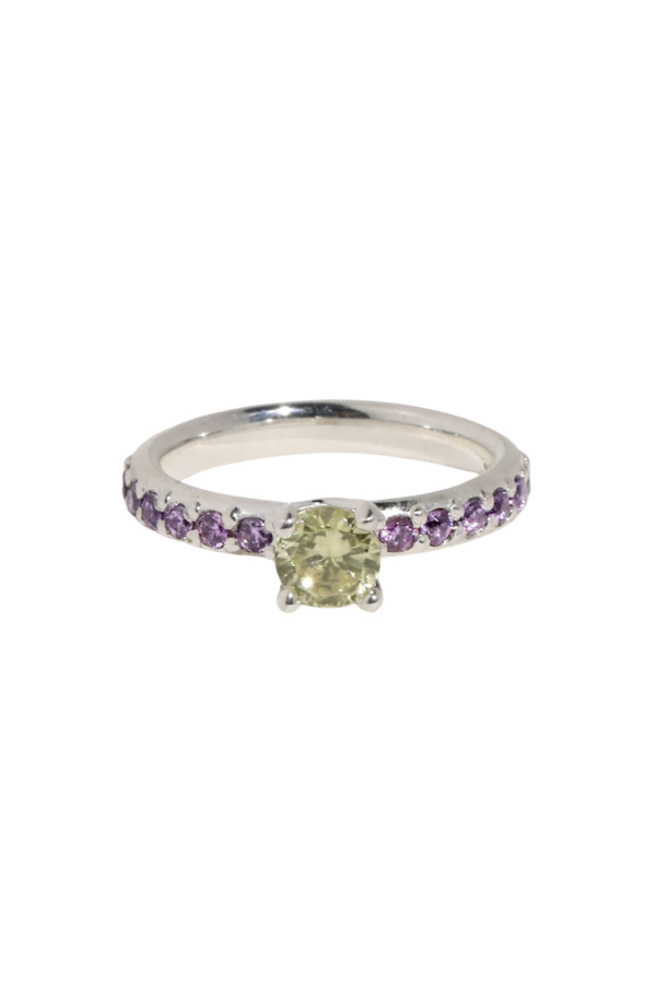 Mondo Mondo Princess Pave Ring