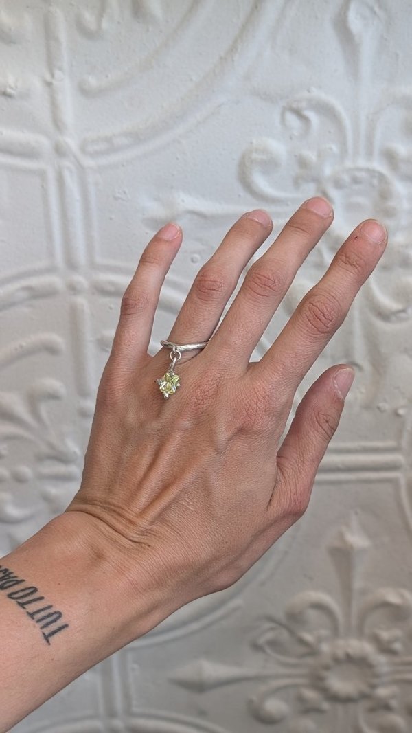 Atelier Melrai Gummy Drop Ring