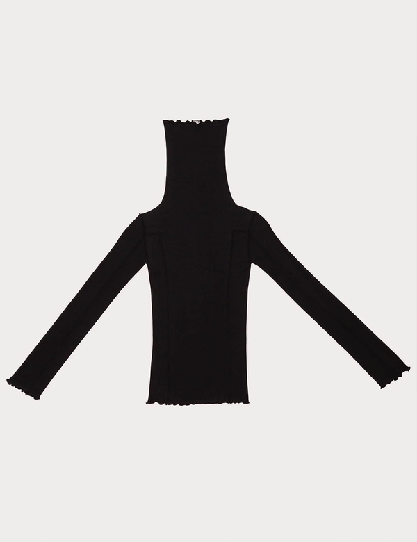 Baserange Omato Turtleneck