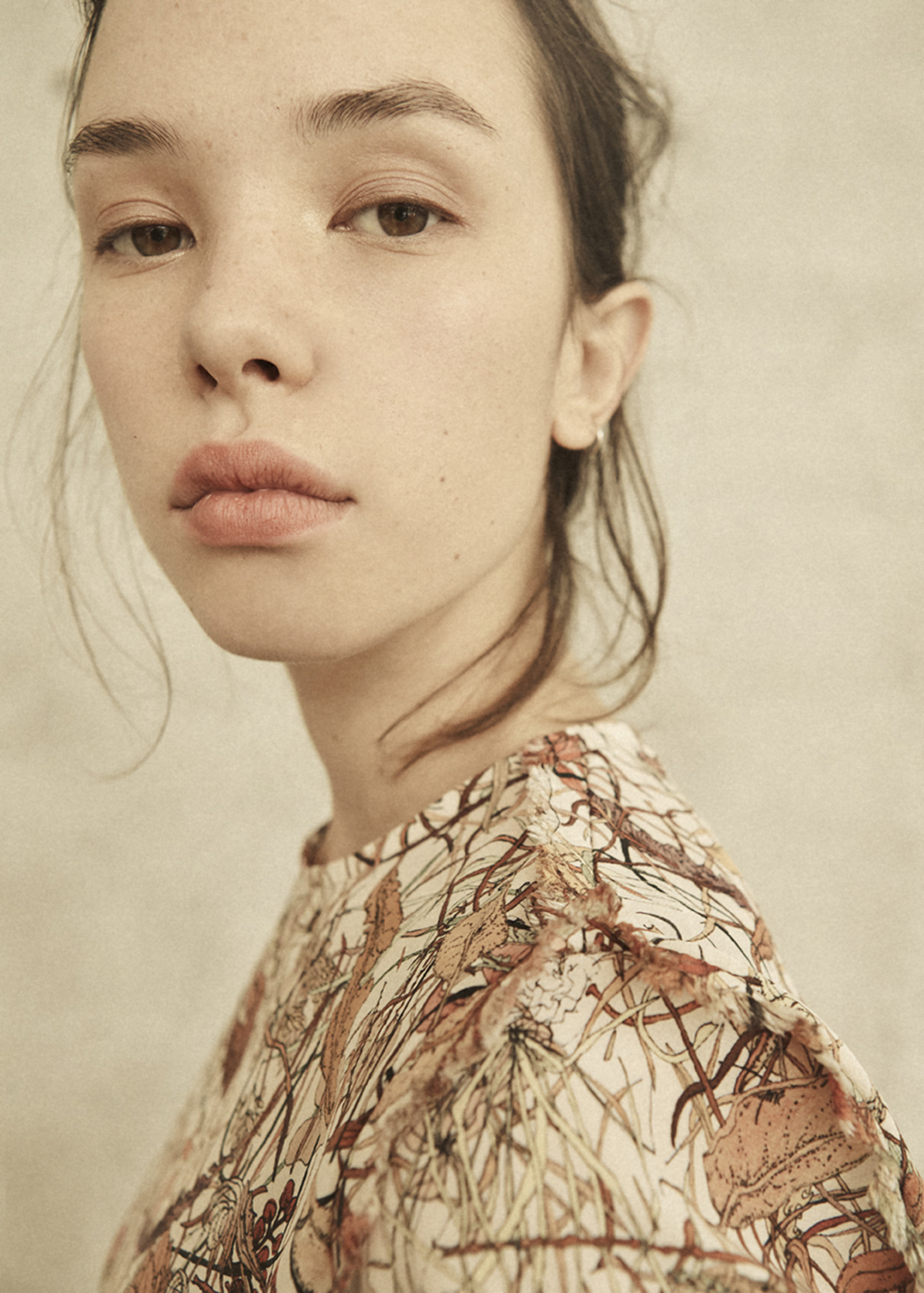 Annie Hamilton CROPPED TEE - WINTER - Image 4 of 5