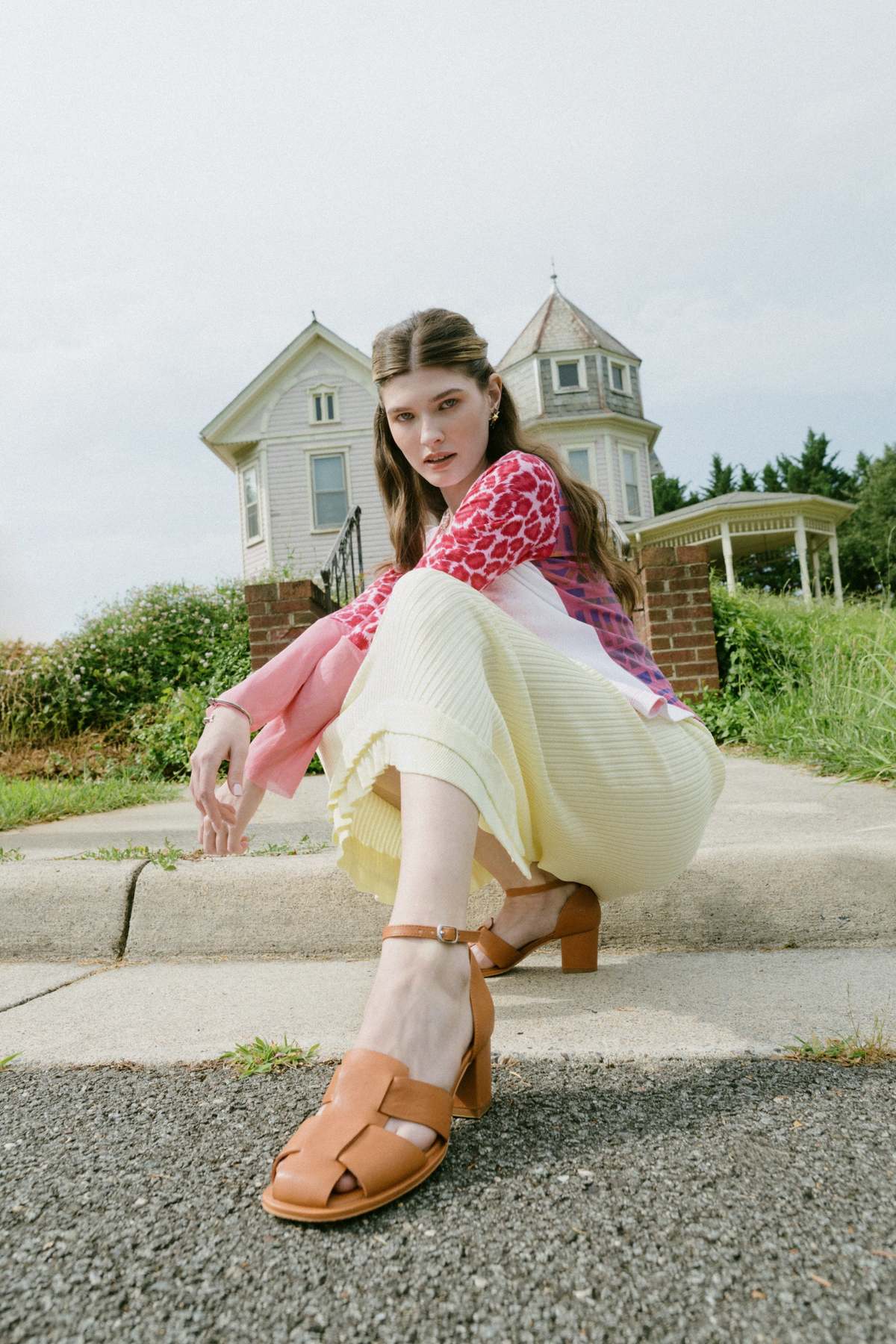 INTENTIONALLY __________. April Leather Fisherman Heel - Whiskey - Image 2 of 6