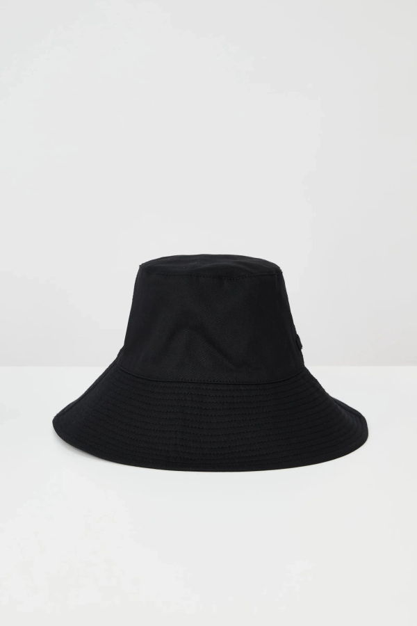 Lee Mathews Workroom Hat
