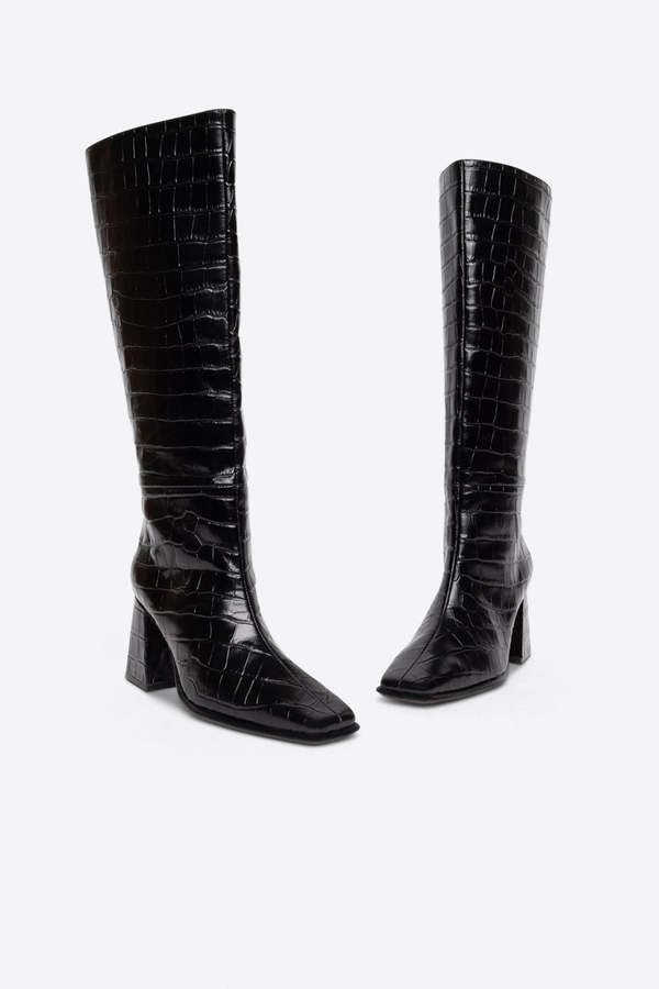 "INTENTIONALLY __________." TGIF KNEE HIGH BOOT - MAROON/BLACK