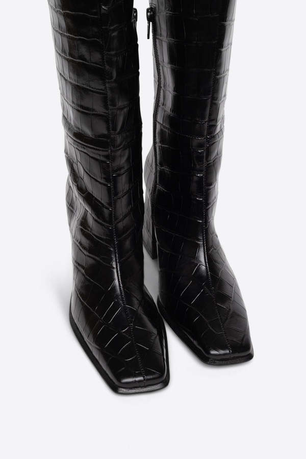 "INTENTIONALLY __________." TGIF KNEE HIGH BOOT - MAROON/BLACK