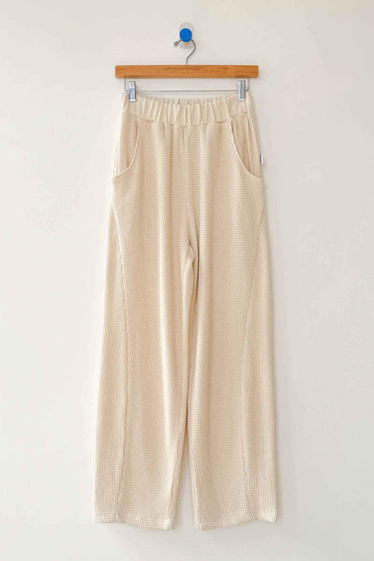 Le Bon Shoppe Waffle Lo Pants - Image 4 of 4