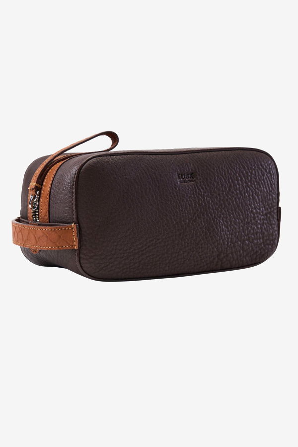 Tusk Ascot Toiletry Case - Chocolate