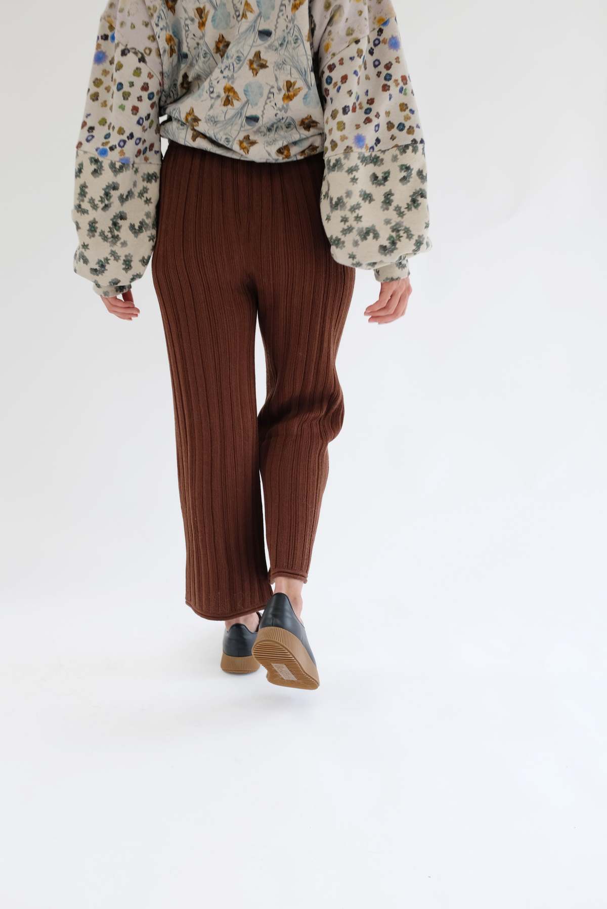 Beklina Merino Pleated Trousers - Brown - Image 3 of 8